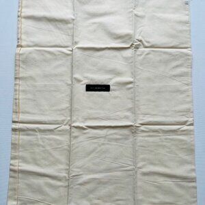 Want Les Essentiels Off White Dust Bag